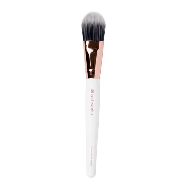 Brushworks Foundation Brush i Pink og Guld - Makeup Redskab