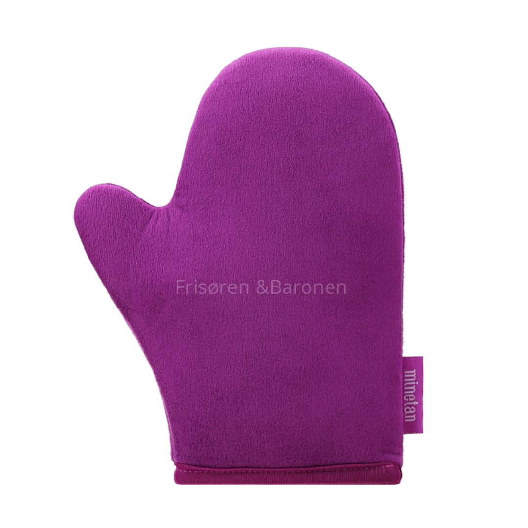 Minetan Life Is Better In Color Applicator Mitt   Hos Frisøren   Baronen